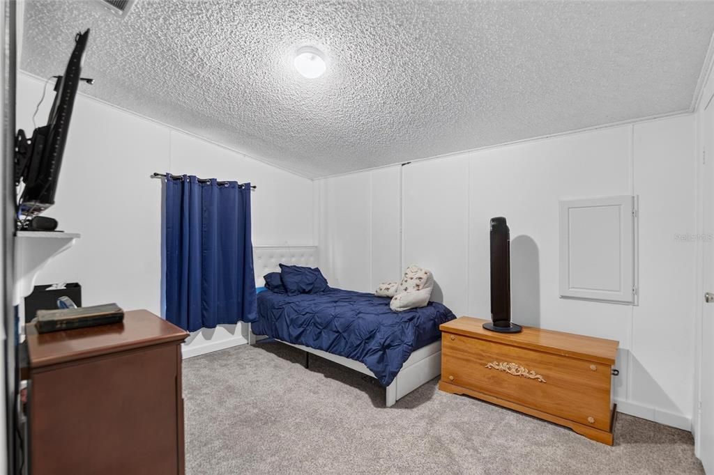 Activo con contrato: $299,900 (3 camas, 2 baños, 1665 Pies cuadrados)