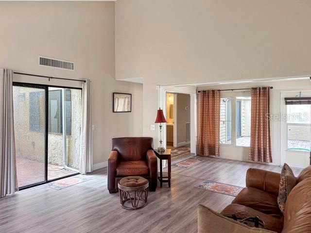 En Venta: $185,000 (2 camas, 1 baños, 843 Pies cuadrados)