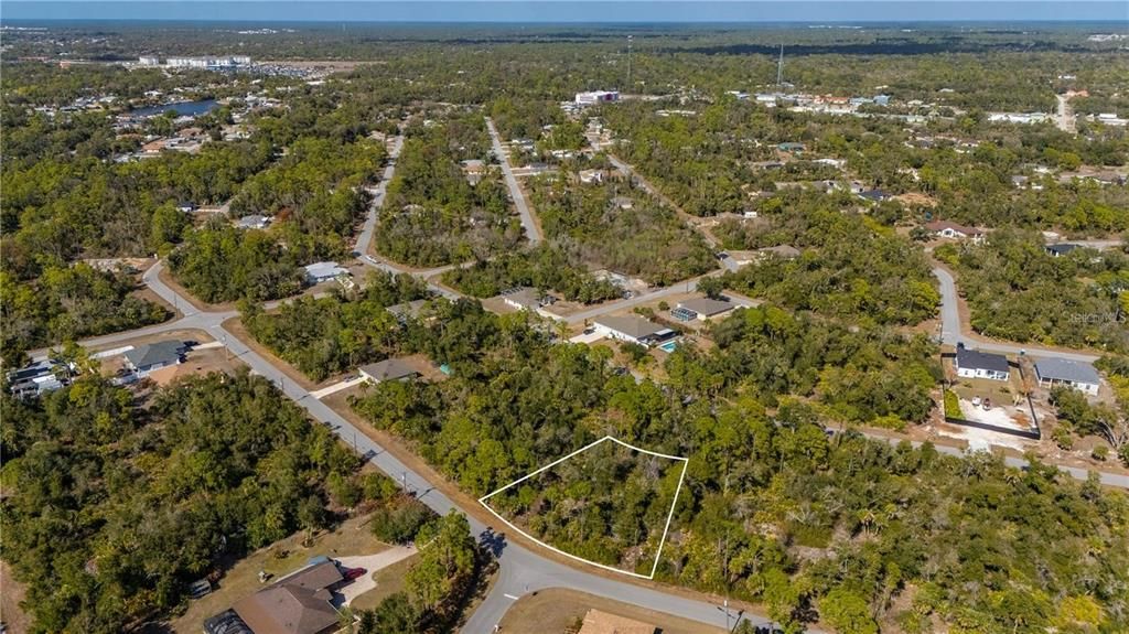 En Venta: $22,500 (0.30 acres)