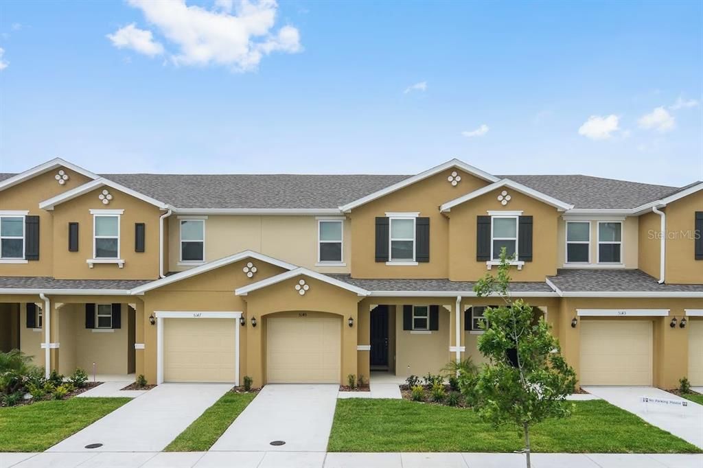 На продажу: $359,999 (4 спален, 3 ванн, 1637 Квадратных фут)