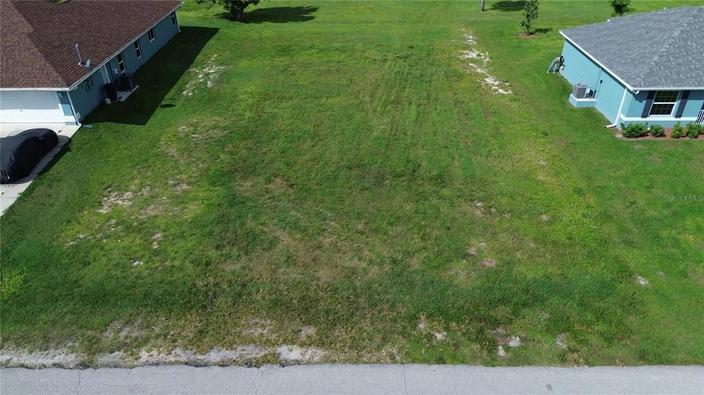 待售: $40,000 (0.23 acres)