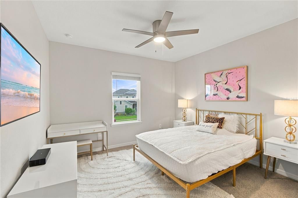 En Venta: $999,990 (5 camas, 4 baños, 3924 Pies cuadrados)