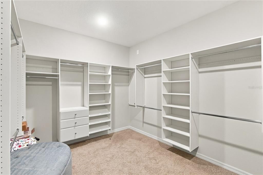 En Venta: $999,990 (5 camas, 4 baños, 3924 Pies cuadrados)