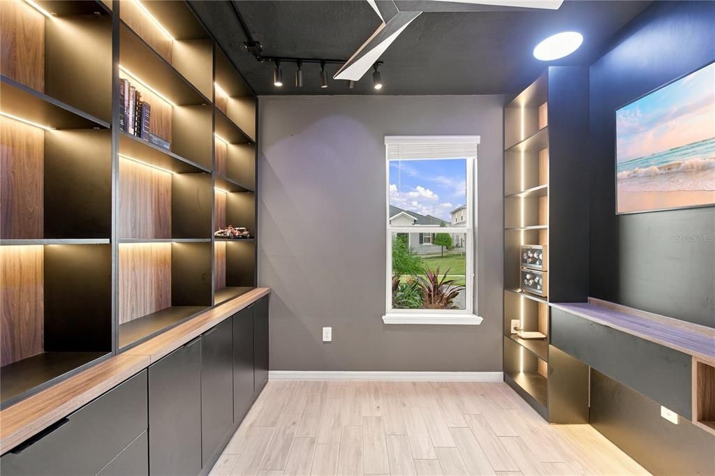 En Venta: $999,990 (5 camas, 4 baños, 3924 Pies cuadrados)