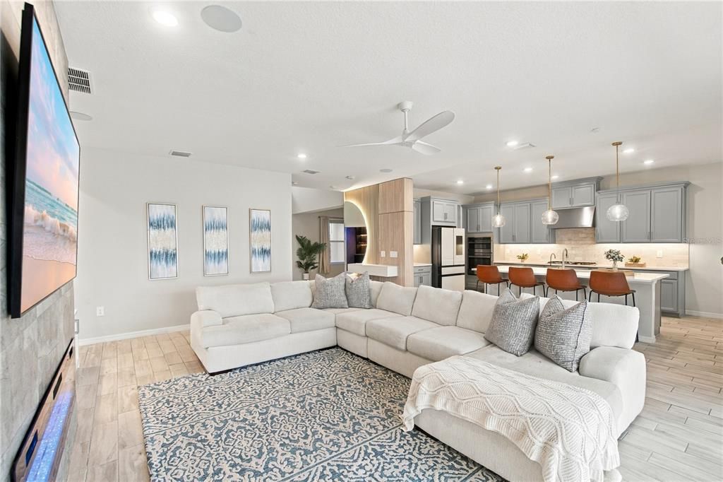 En Venta: $999,990 (5 camas, 4 baños, 3924 Pies cuadrados)
