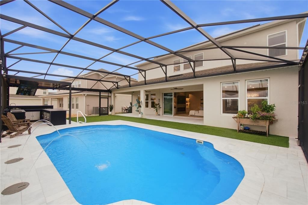 En Venta: $999,990 (5 camas, 4 baños, 3924 Pies cuadrados)