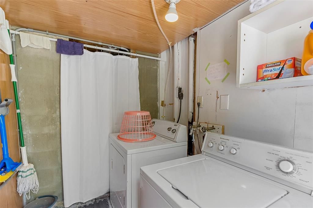 В аренду: $2,250 (1 спален, 1 ванн, 500 Квадратных фут)
