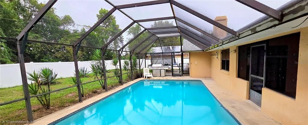 En Venta: $345,000 (3 camas, 2 baños, 1969 Pies cuadrados)