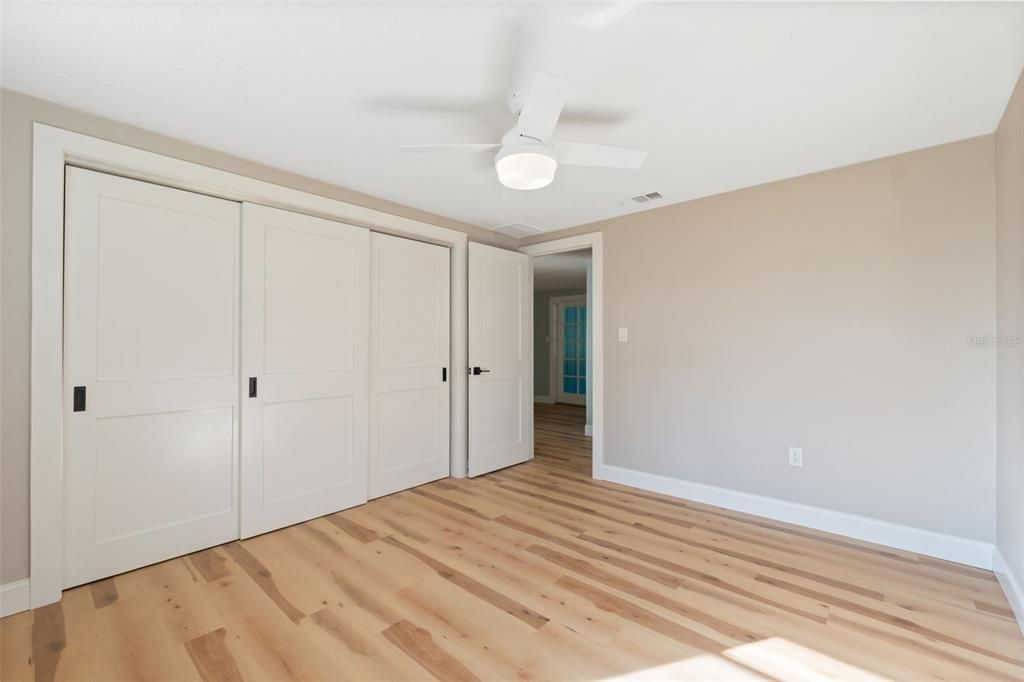 For Sale: $349,900 (3 beds, 2 baths, 1854 Square Feet)