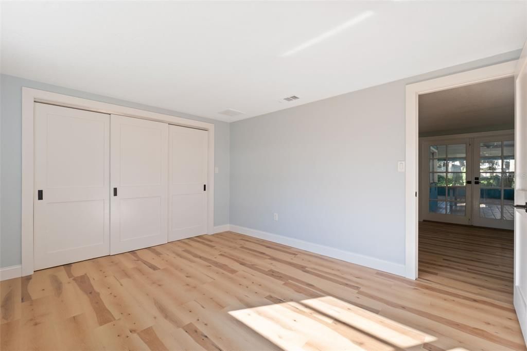 For Sale: $349,900 (3 beds, 2 baths, 1854 Square Feet)