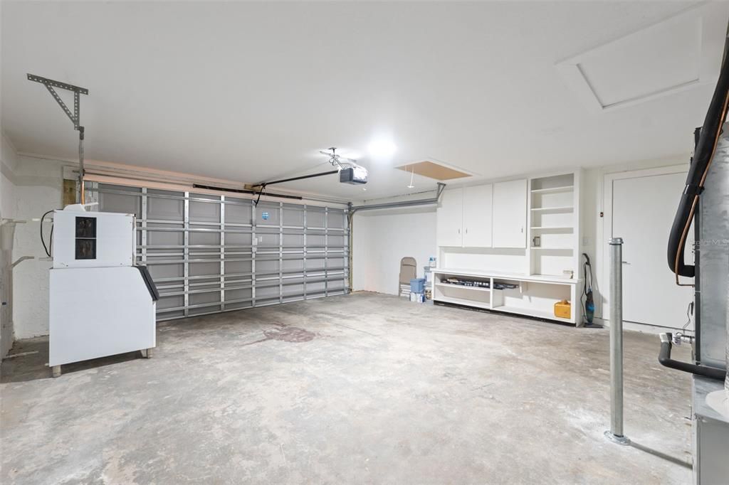 For Sale: $349,900 (3 beds, 2 baths, 1854 Square Feet)