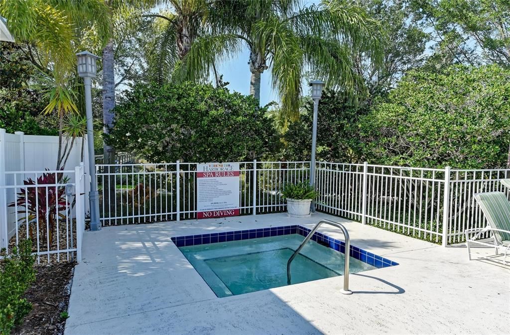 For Sale: $279,900 (2 beds, 2 baths, 1496 Square Feet)
