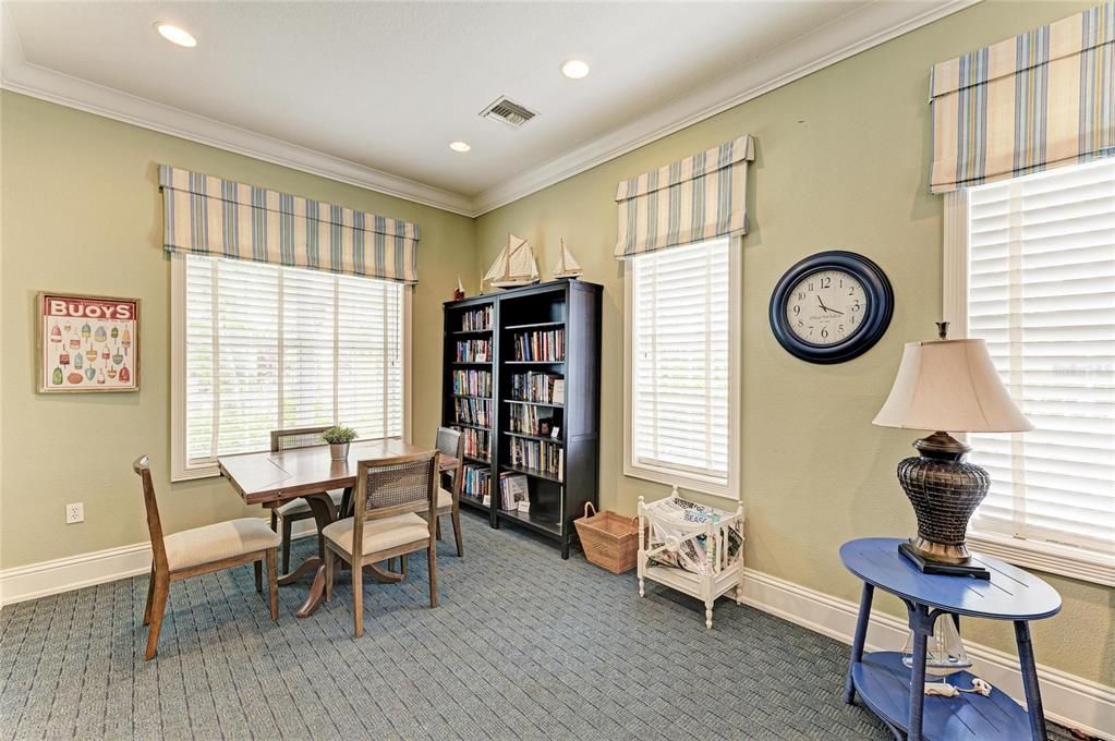 For Sale: $279,900 (2 beds, 2 baths, 1496 Square Feet)