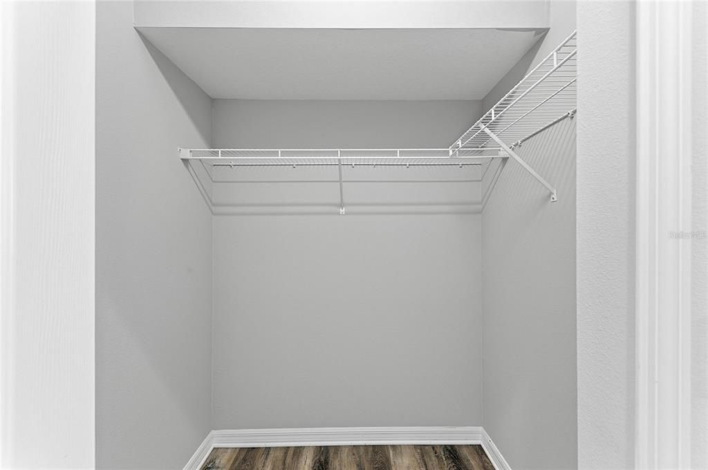 For Sale: $279,900 (2 beds, 2 baths, 1496 Square Feet)
