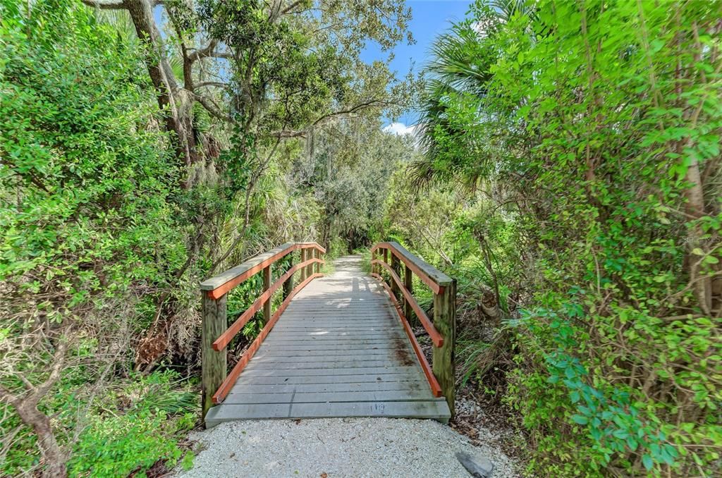 For Sale: $279,900 (2 beds, 2 baths, 1496 Square Feet)
