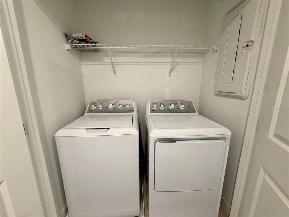 For Rent: $1,850 (2 beds, 2 baths, 1100 Square Feet)