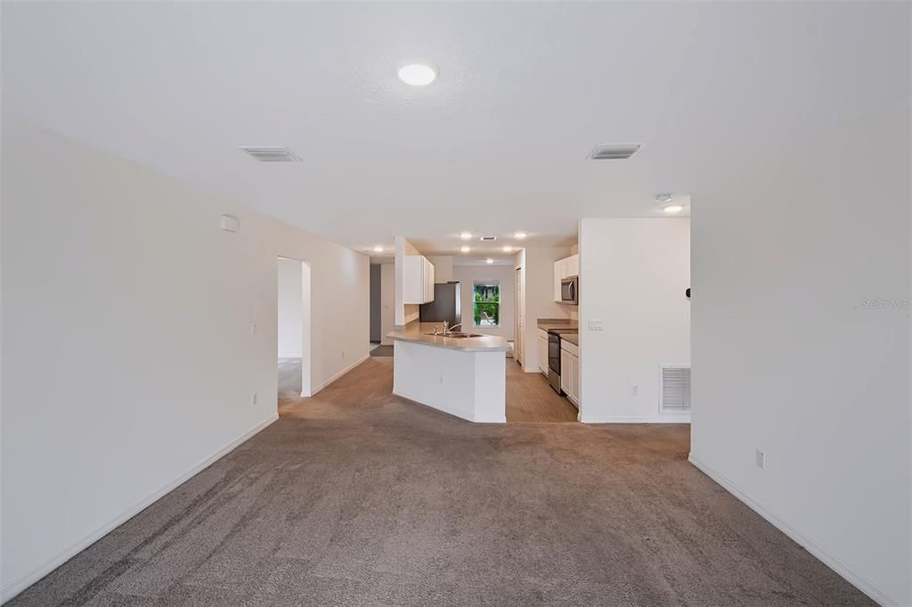 В аренду: $1,950 (3 спален, 2 ванн, 1552 Квадратных фут)