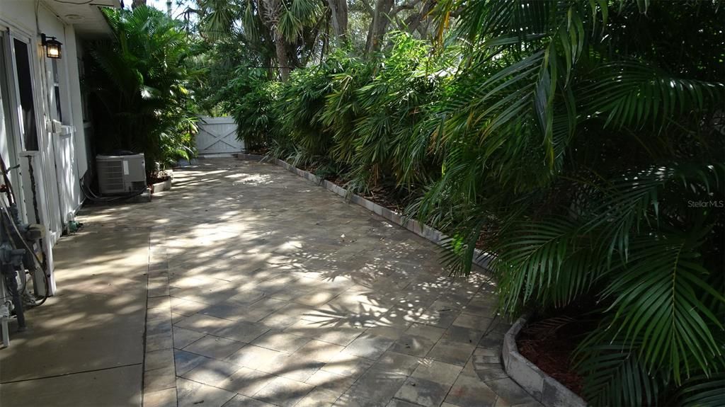 En Venta: $159,000 (2 camas, 1 baños, 840 Pies cuadrados)