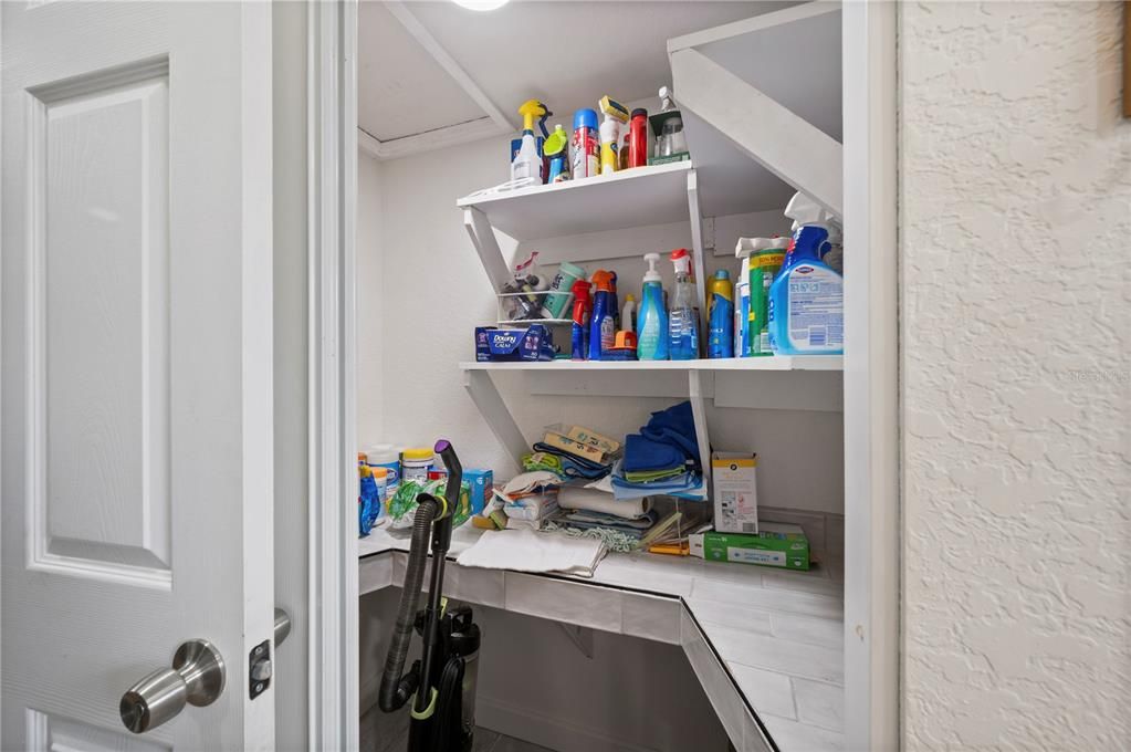 На продажу: $225,000 (1 спален, 1 ванн, 729 Квадратных фут)