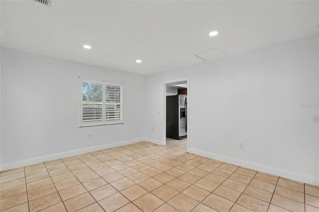For Sale: $354,950 (3 beds, 2 baths, 1677 Square Feet)