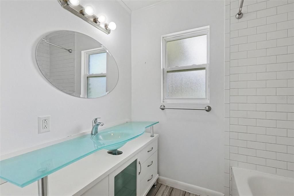 For Sale: $354,950 (3 beds, 2 baths, 1677 Square Feet)