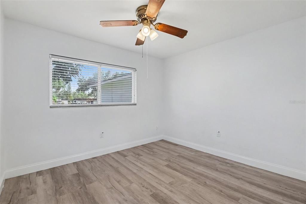 For Sale: $354,950 (3 beds, 2 baths, 1677 Square Feet)