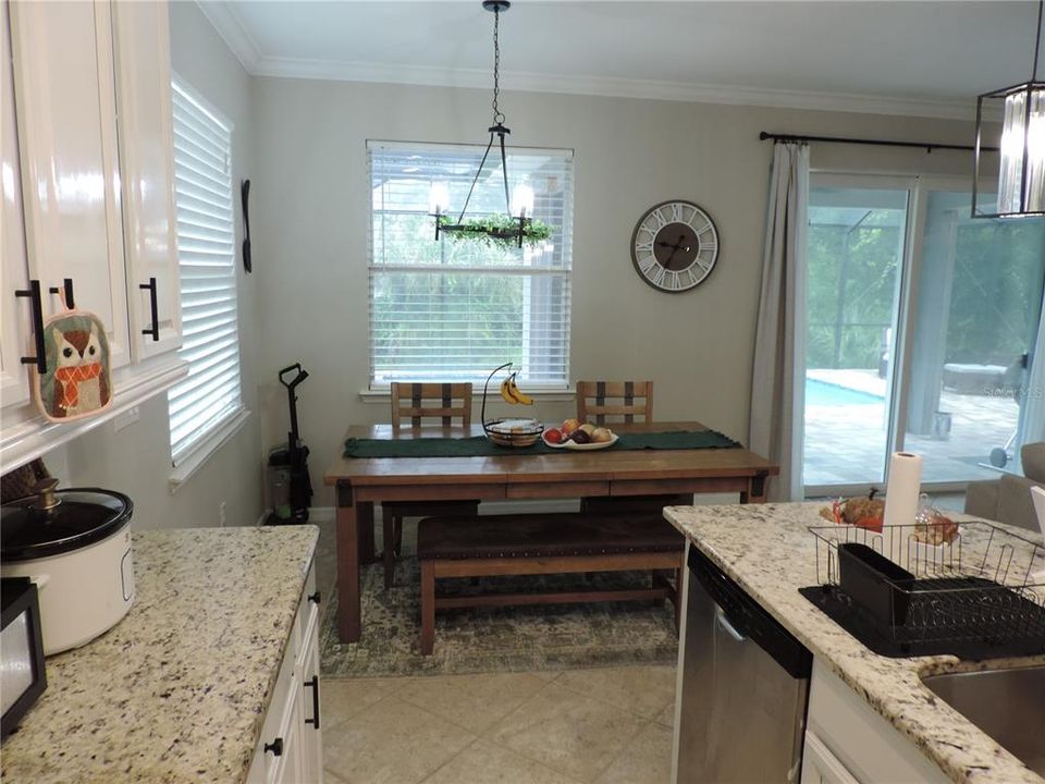 En Venta: $485,000 (3 camas, 2 baños, 1551 Pies cuadrados)