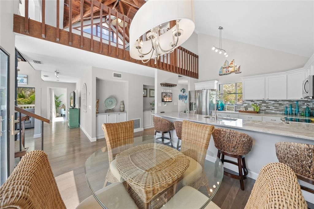 En Venta: $1,895,000 (3 camas, 4 baños, 2168 Pies cuadrados)
