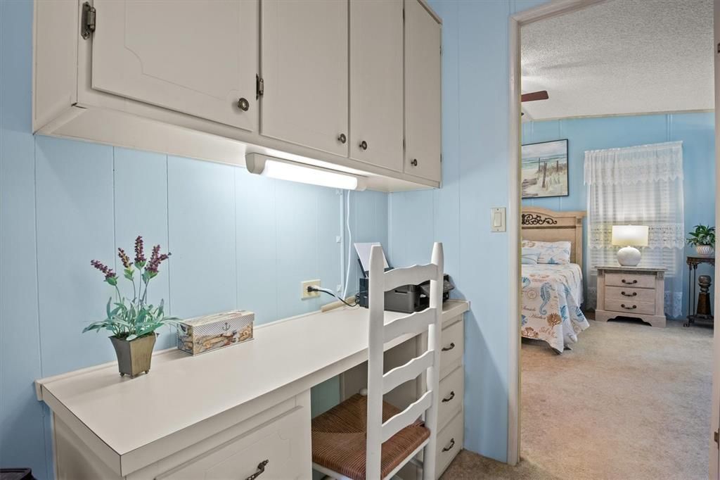 На продажу: $155,990 (2 спален, 2 ванн, 1642 Квадратных фут)