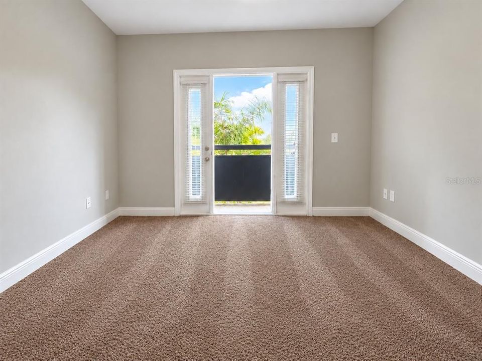 В аренду: $1,895 (2 спален, 2 ванн, 1068 Квадратных фут)