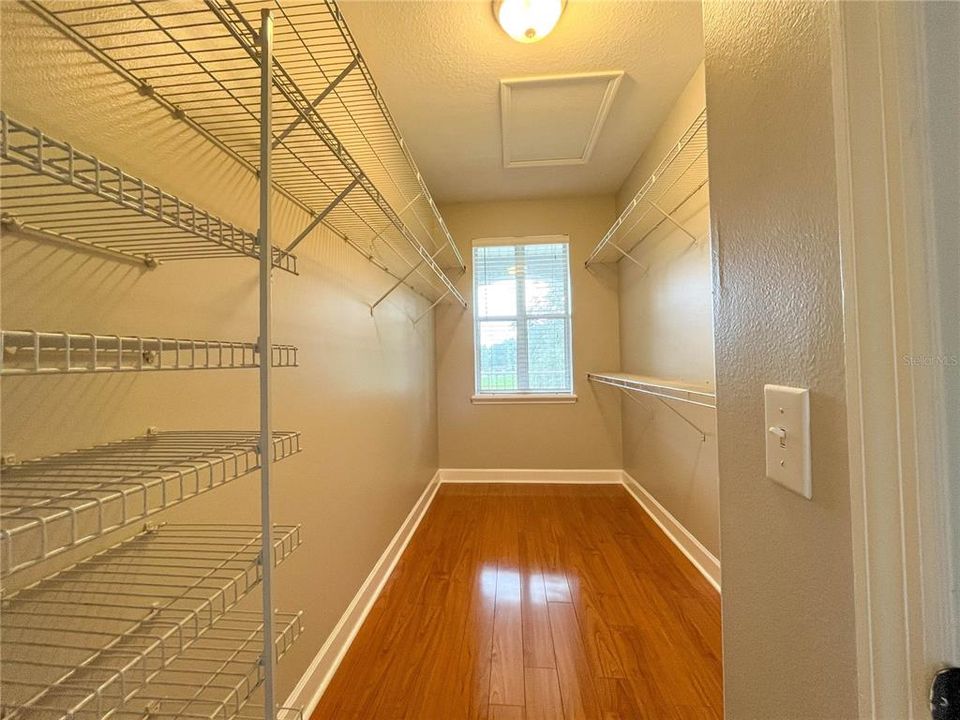For Rent: $2,999 (3 beds, 2 baths, 2125 Square Feet)