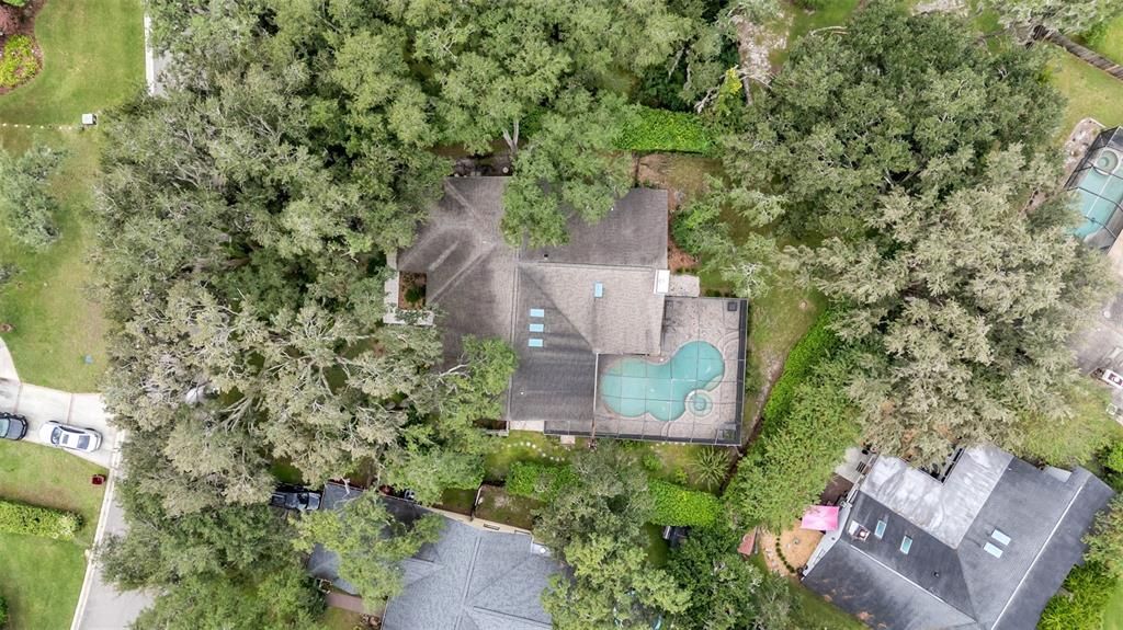 Activo con contrato: $540,000 (4 camas, 2 baños, 2368 Pies cuadrados)