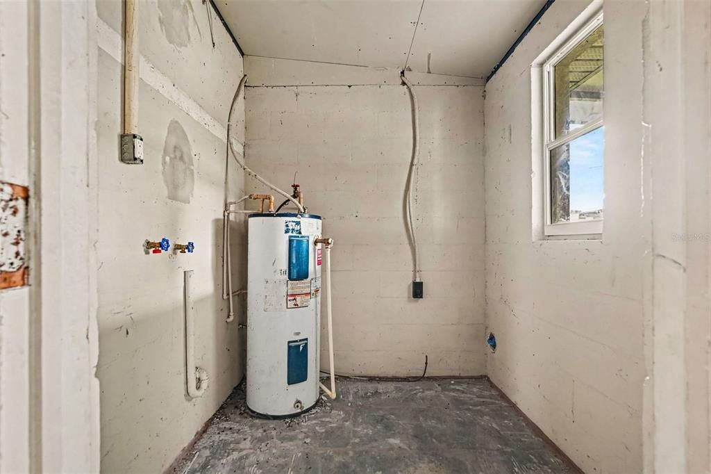 На продажу: $249,950 (3 спален, 2 ванн, 1248 Квадратных фут)