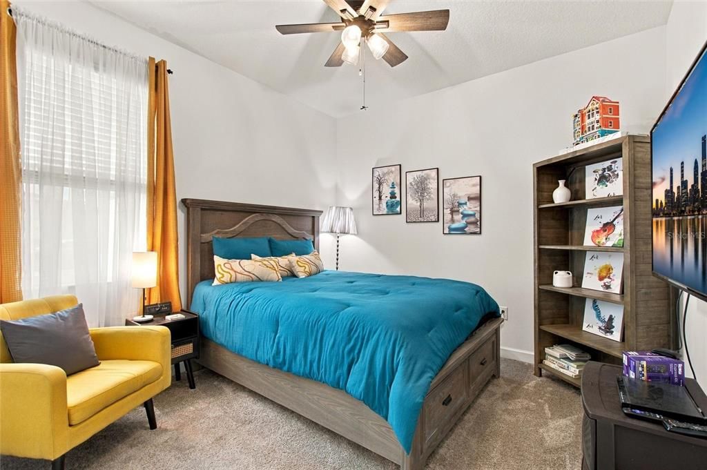 For Sale: $560,000 (3 beds, 2 baths, 2429 Square Feet)
