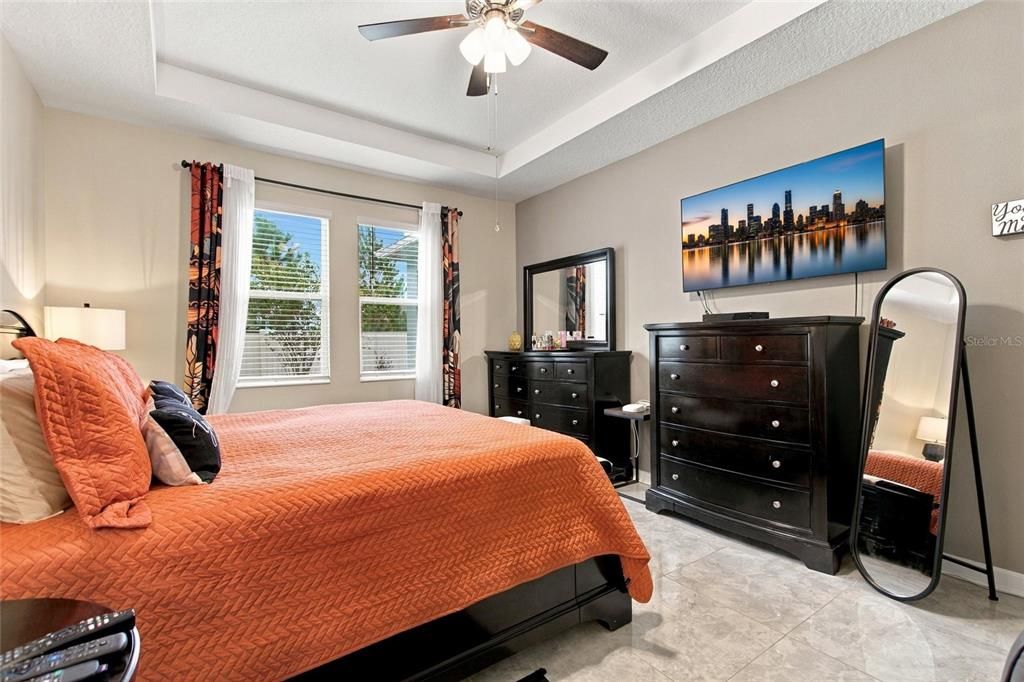 For Sale: $560,000 (3 beds, 2 baths, 2429 Square Feet)