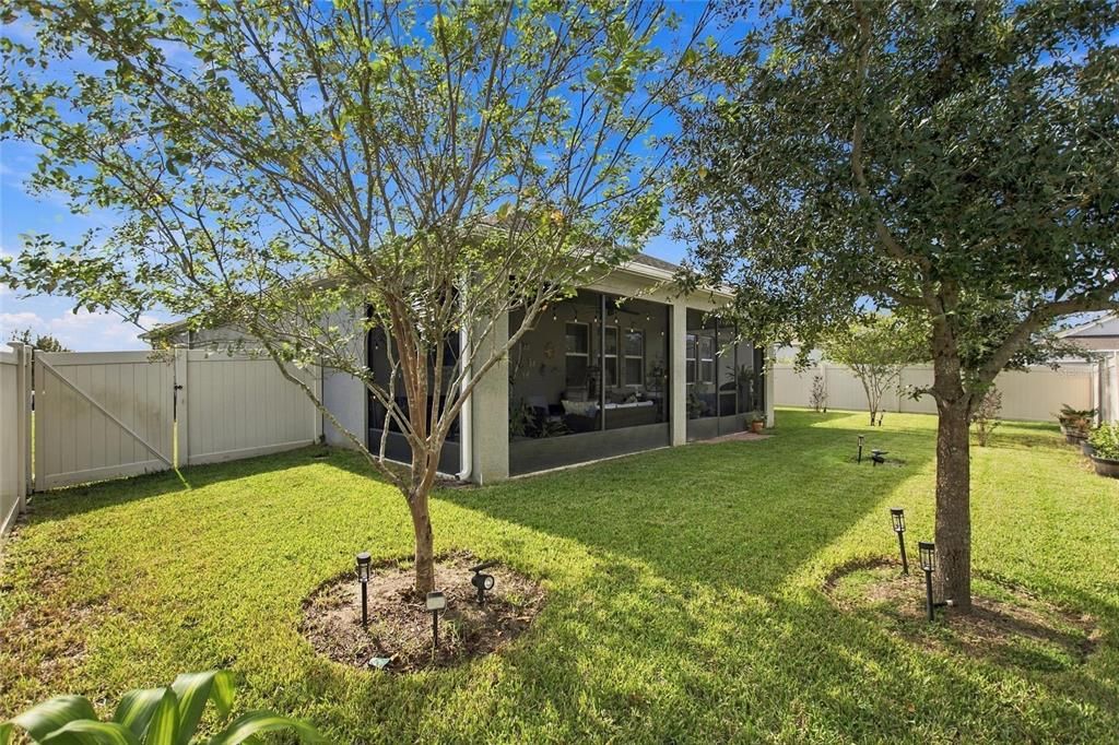 For Sale: $560,000 (3 beds, 2 baths, 2429 Square Feet)