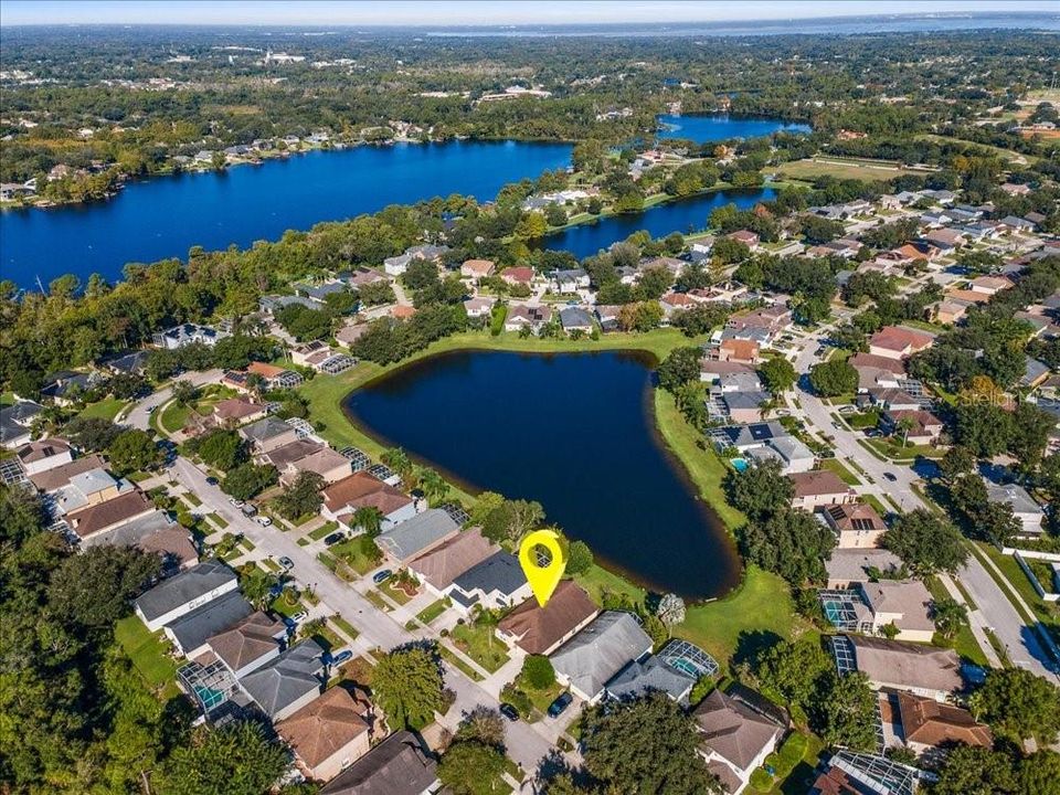 Под контрактом: $479,900 (4 спален, 2 ванн, 2054 Квадратных фут)