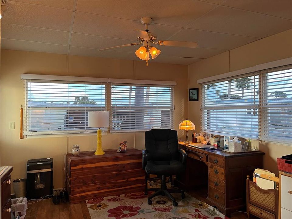 En Venta: $136,900 (2 camas, 2 baños, 1032 Pies cuadrados)