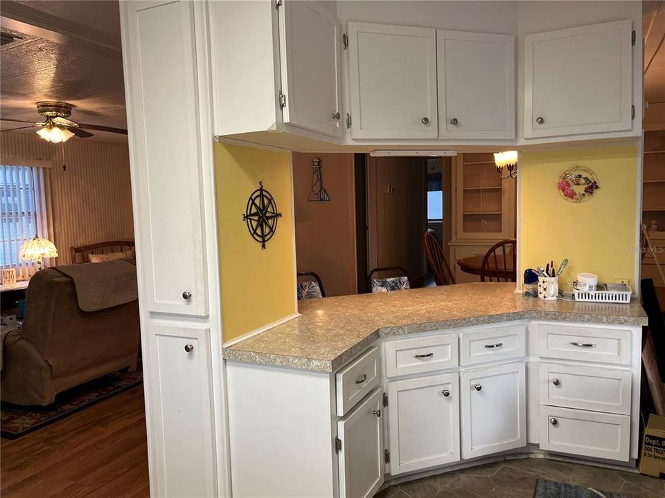 En Venta: $136,900 (2 camas, 2 baños, 1032 Pies cuadrados)