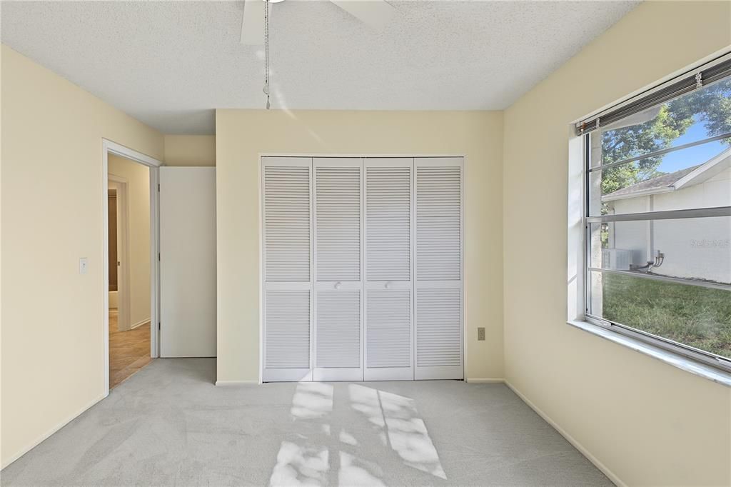 En Venta: $349,000 (3 camas, 2 baños, 2136 Pies cuadrados)