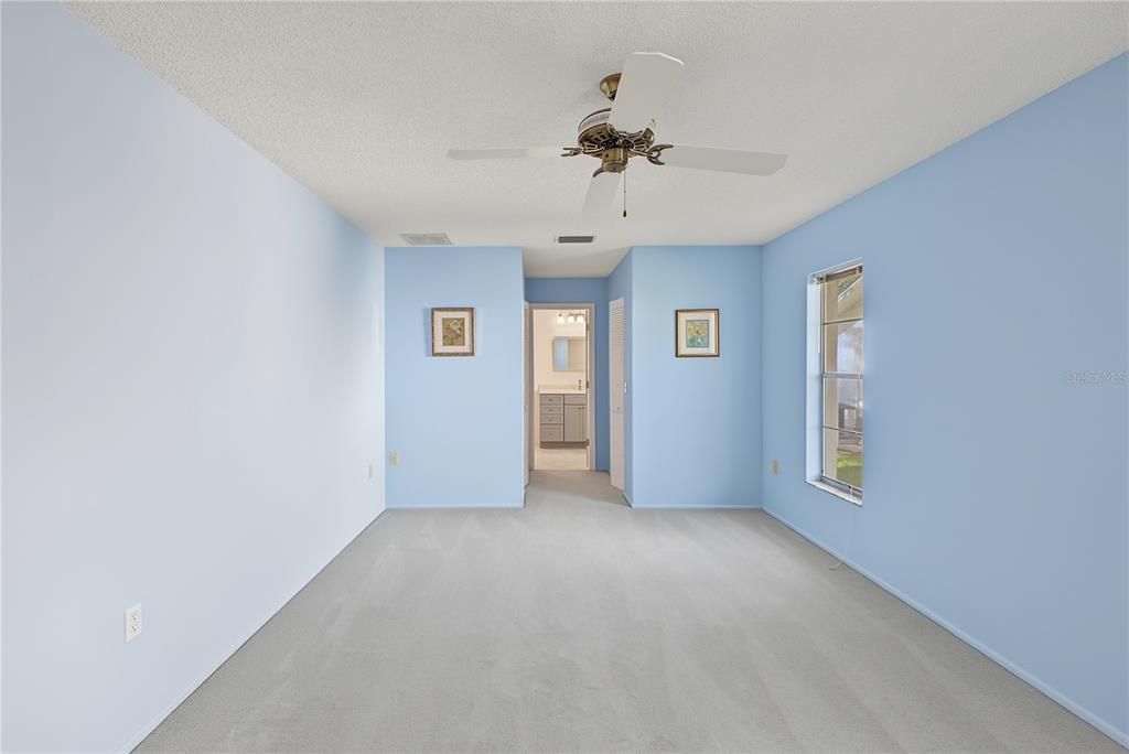 En Venta: $349,000 (3 camas, 2 baños, 2136 Pies cuadrados)