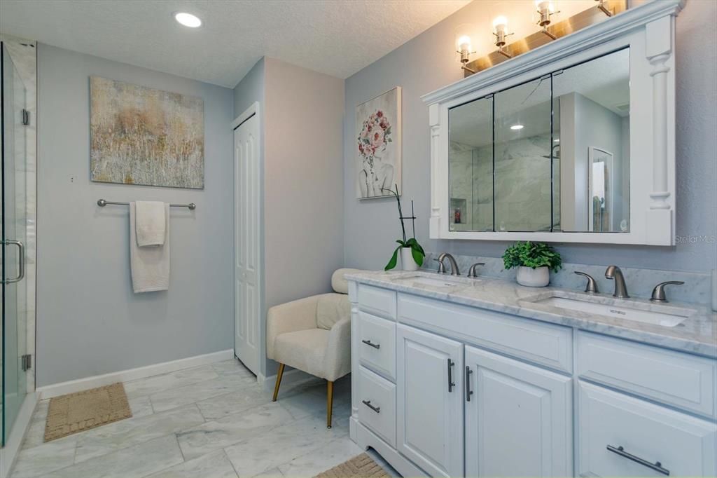 For Sale: $575,000 (3 beds, 2 baths, 2031 Square Feet)