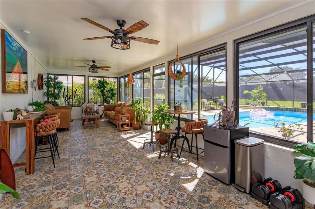 For Sale: $575,000 (3 beds, 2 baths, 2031 Square Feet)