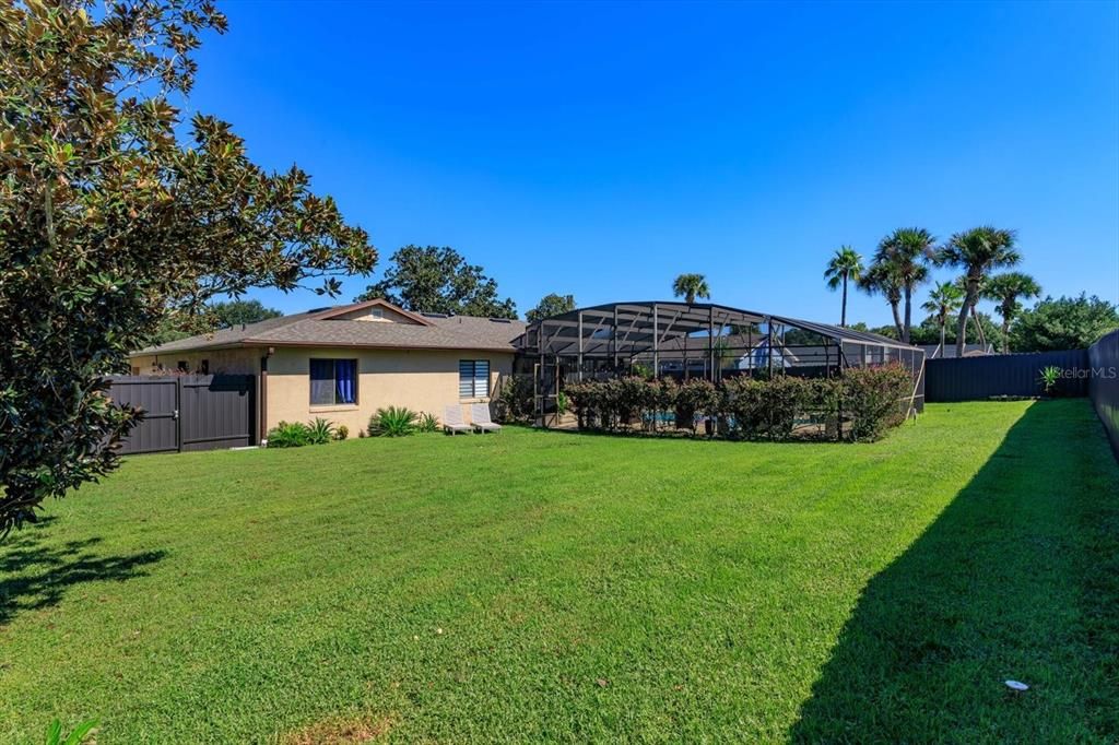 For Sale: $575,000 (3 beds, 2 baths, 2031 Square Feet)