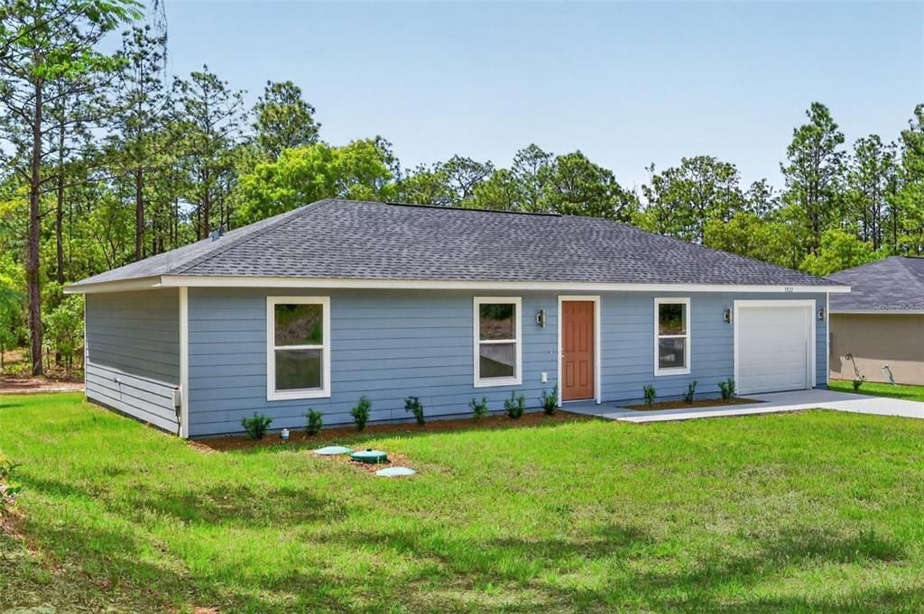 For Sale: $207,900 (3 beds, 2 baths, 1058 Square Feet)