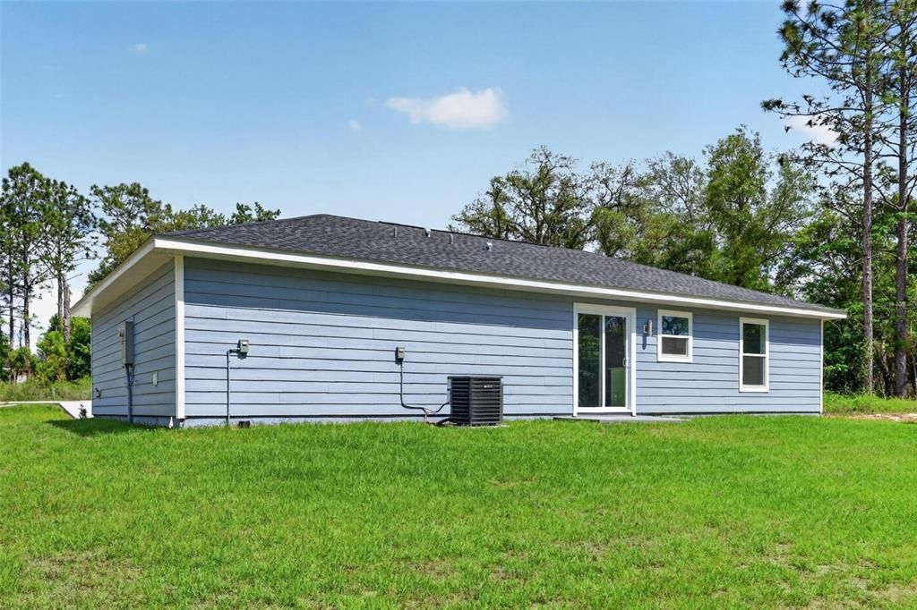 For Sale: $207,900 (3 beds, 2 baths, 1058 Square Feet)