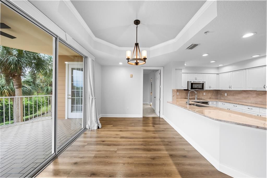 For Sale: $915,000 (3 beds, 3 baths, 1952 Square Feet)