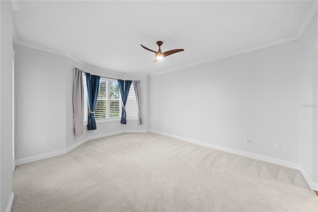 For Sale: $915,000 (3 beds, 3 baths, 1952 Square Feet)