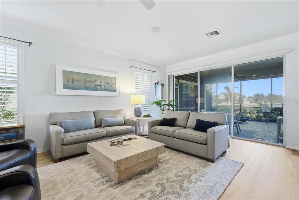 En Venta: $525,000 (2 camas, 2 baños, 1702 Pies cuadrados)