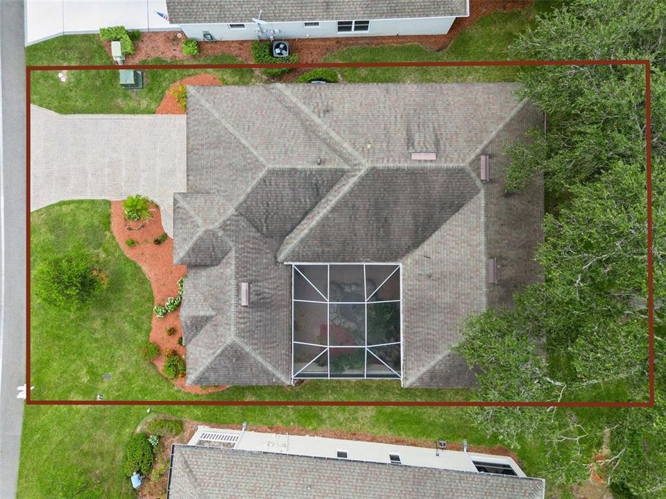 For Sale: $319,900 (2 beds, 2 baths, 1722 Square Feet)